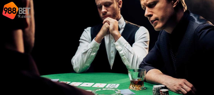 bluff trong poker là gì